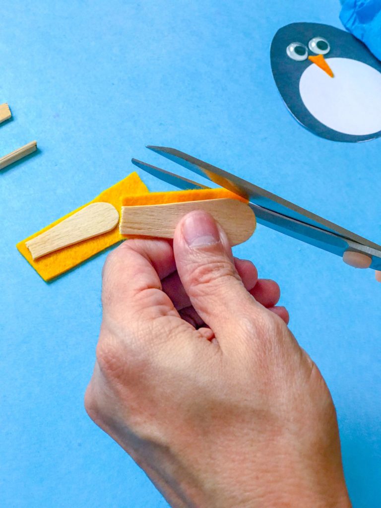 Penguin DIY Craft Cutting Feet